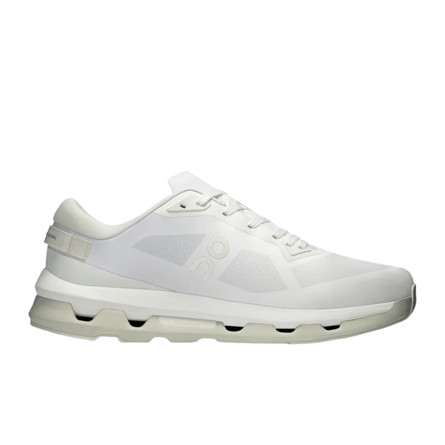 On Cloud Cloudtilt | White