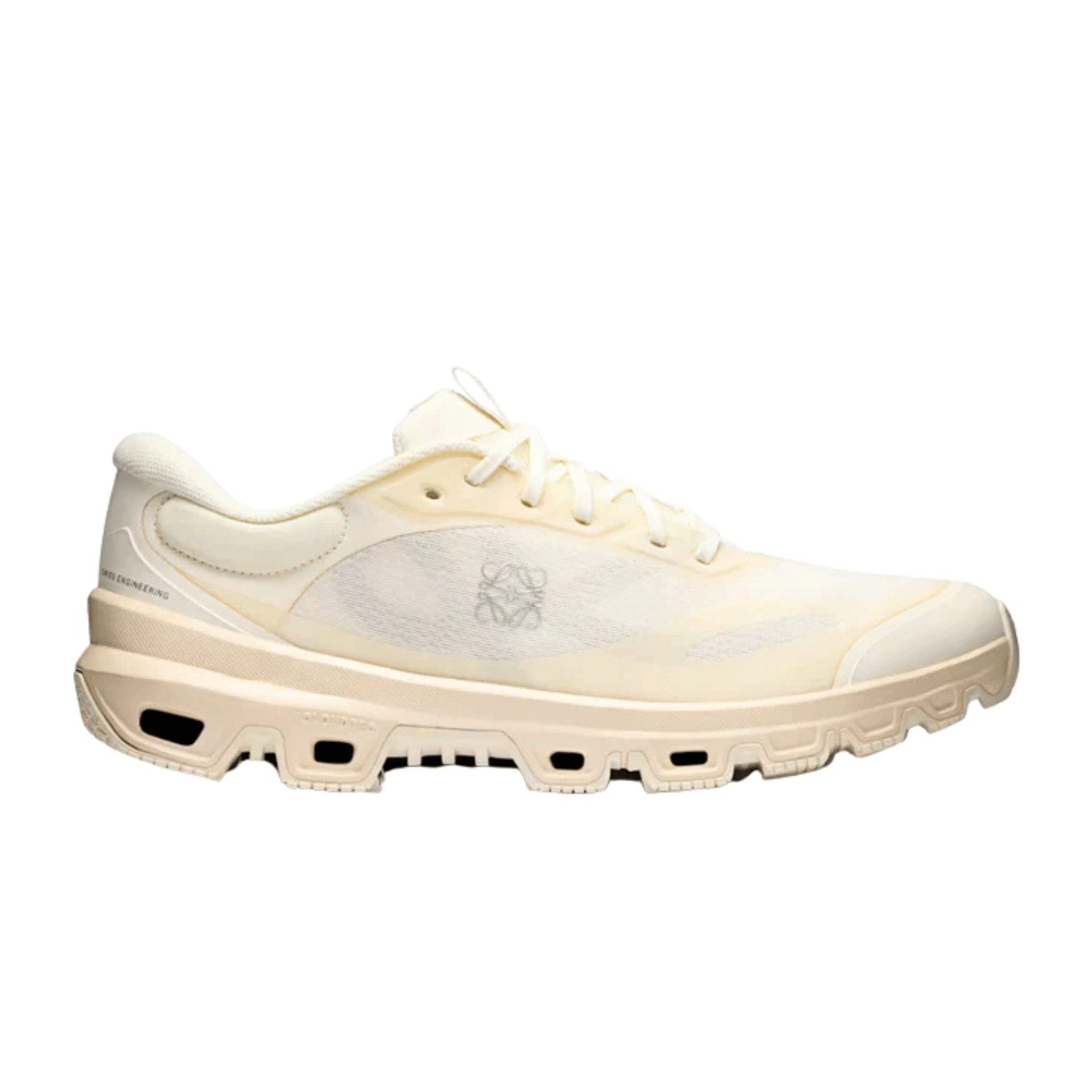 On Cloud x Loewe Cloudventure | Eggshell